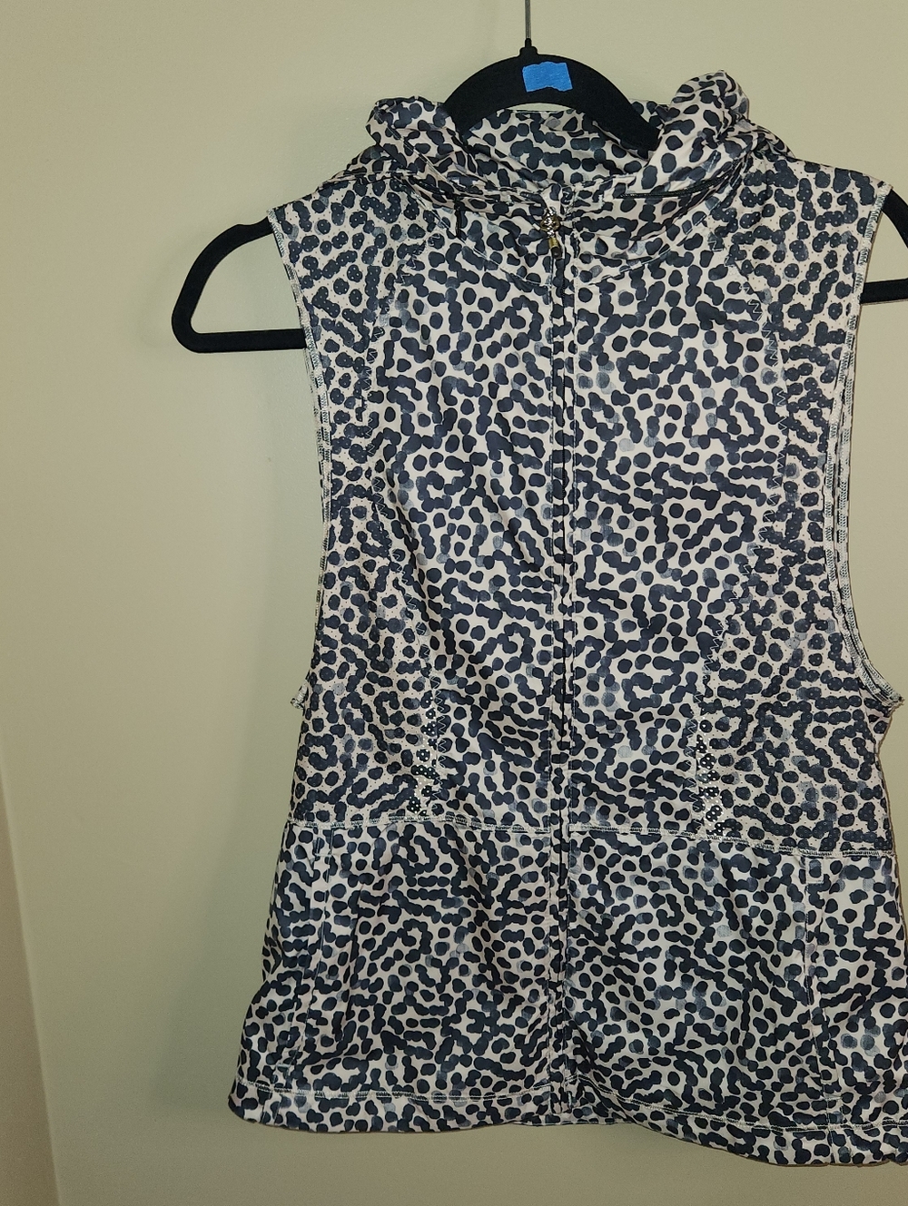 Lululemon Pack-It Vest in Ace Spot Grain Black. Size 6. #W4H46S